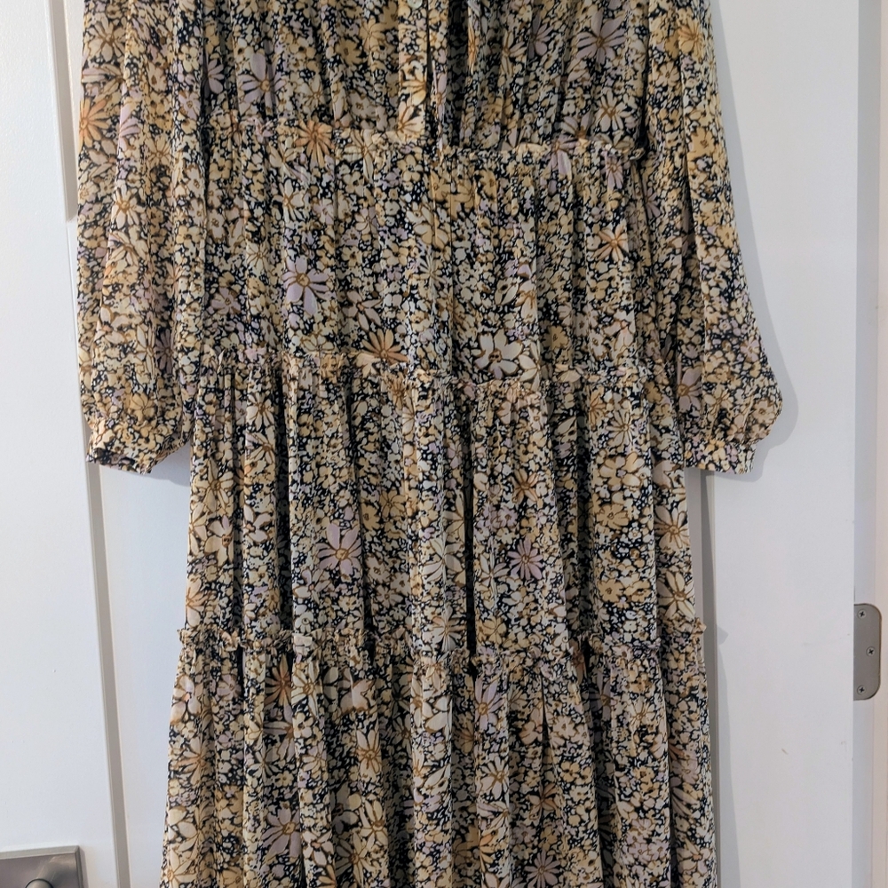 PinchMe Yellow/Beige and Black Patterned Maxi Dress